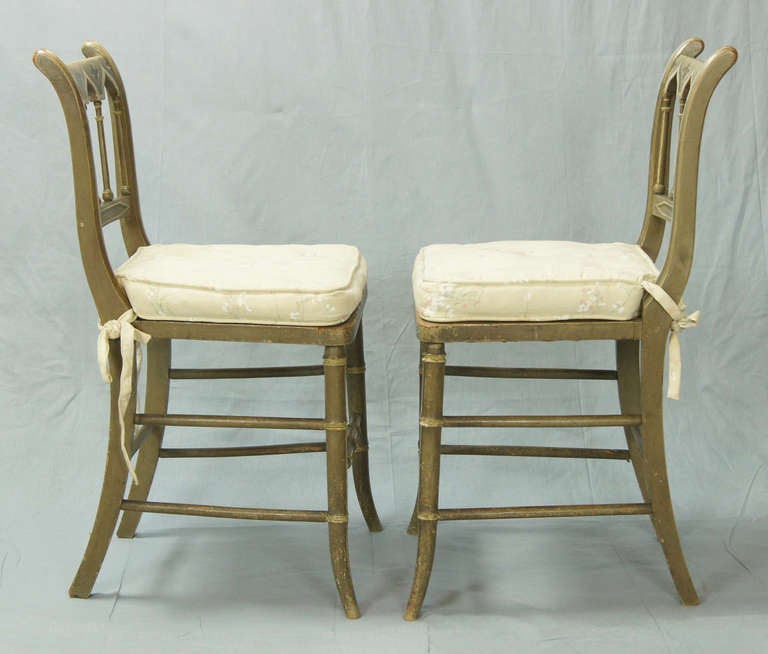 Pair of Gothic Revival Chairs In Excellent Condition In Kilmarnock, VA