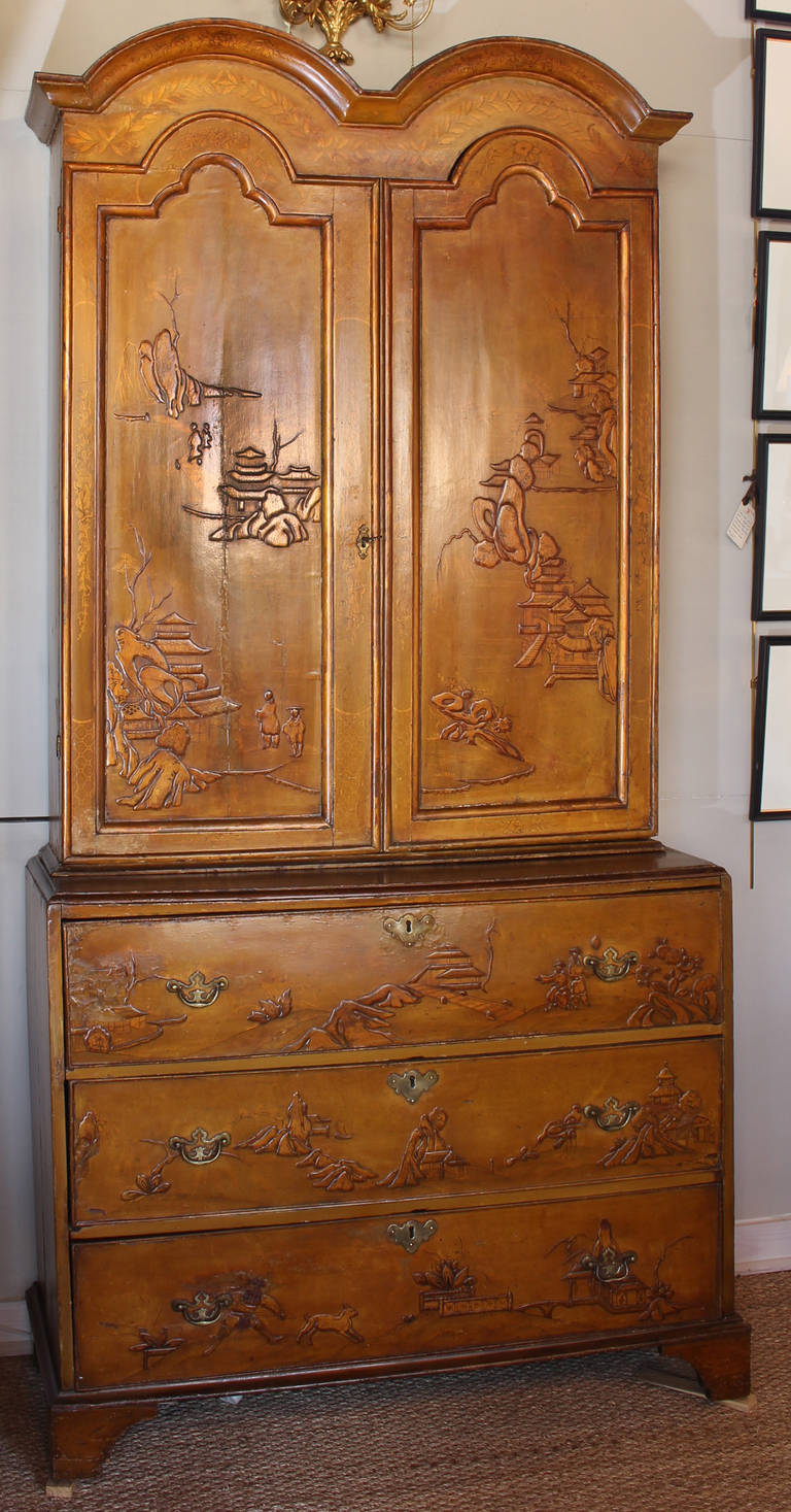 English Chinoiserie Bureau Bookcase, 1820 In Good Condition In Kilmarnock, VA