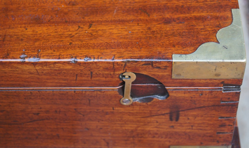 Regency Gun Case on Stand Fashioned into a Cigar Humidor 1