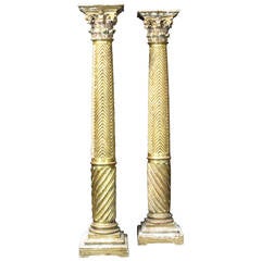 Pair of 19th Century Italian Neoclassical Gilt-Wood Columns 1