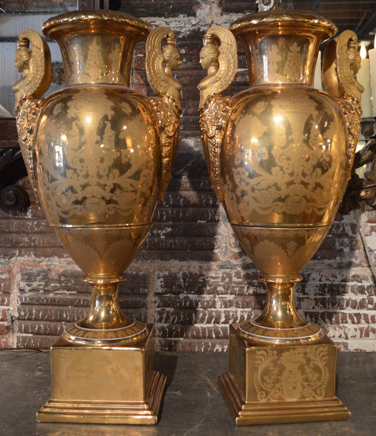 19th Century Pair of Fine Neoclassical French Porcelain Vases 5