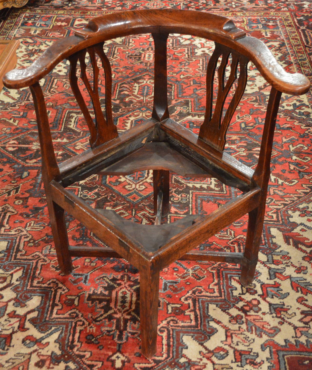 18th Century Scottish Elm Corner Chair In Good Condition For Sale In Asheville, NC