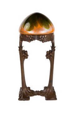 Lampe de table de la Sécession autrichienne par Gustav Gurschner