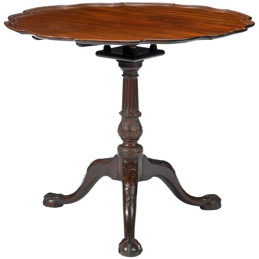 Chippendale Carved Mahogany Pie Crust Tea Table For Sale