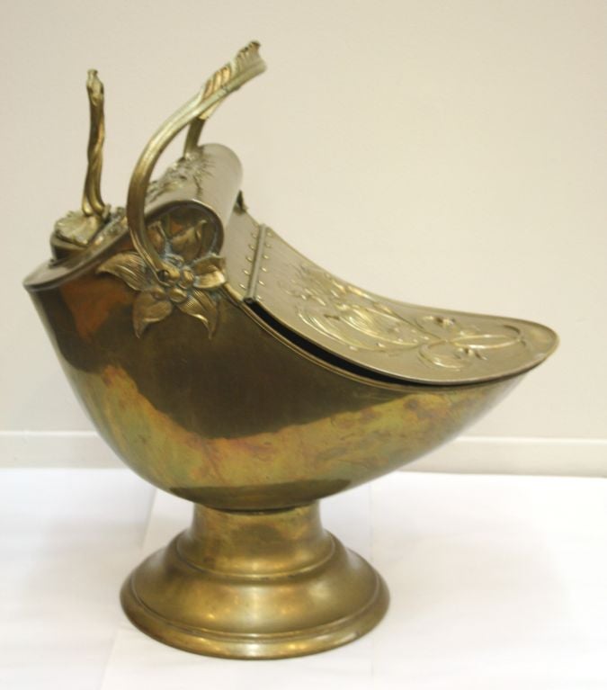 Antique Art Nouveau Brass Coal Scuttle with Shovel