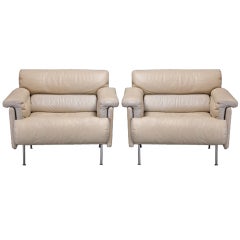 Pair of Mid-Century Harvey Probber Lounge Chairs in Cream Leather