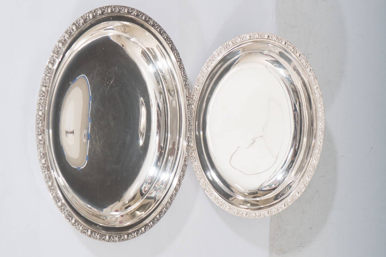 Pair of Tiffany & Co. Makers Sterling Silver Covered Vegetable Dishes For Sale 1