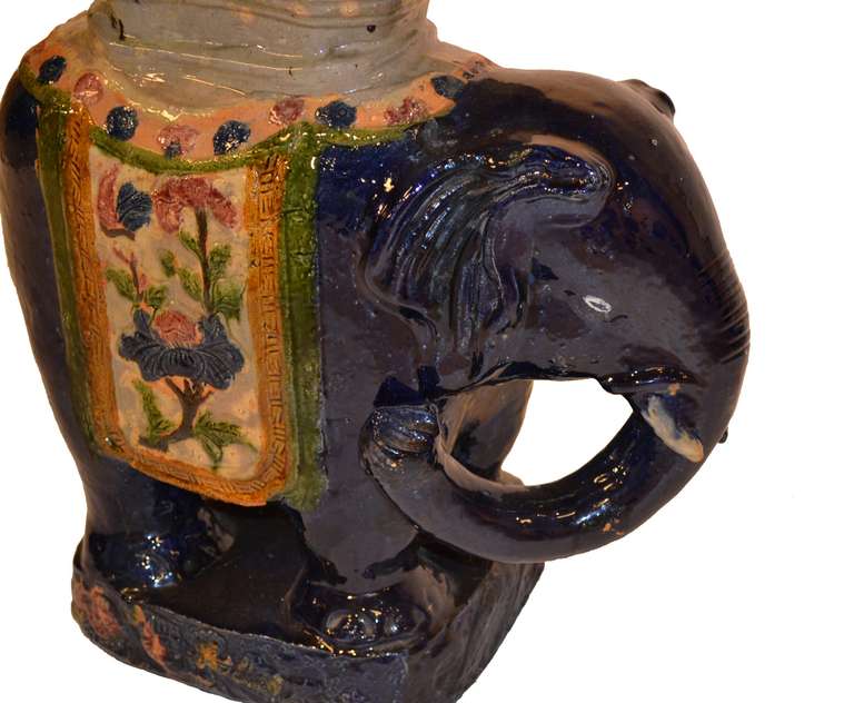 Vintage Ceramic Elephant Garden Stool in Midnight Blue In Fair Condition In Astoria, NY