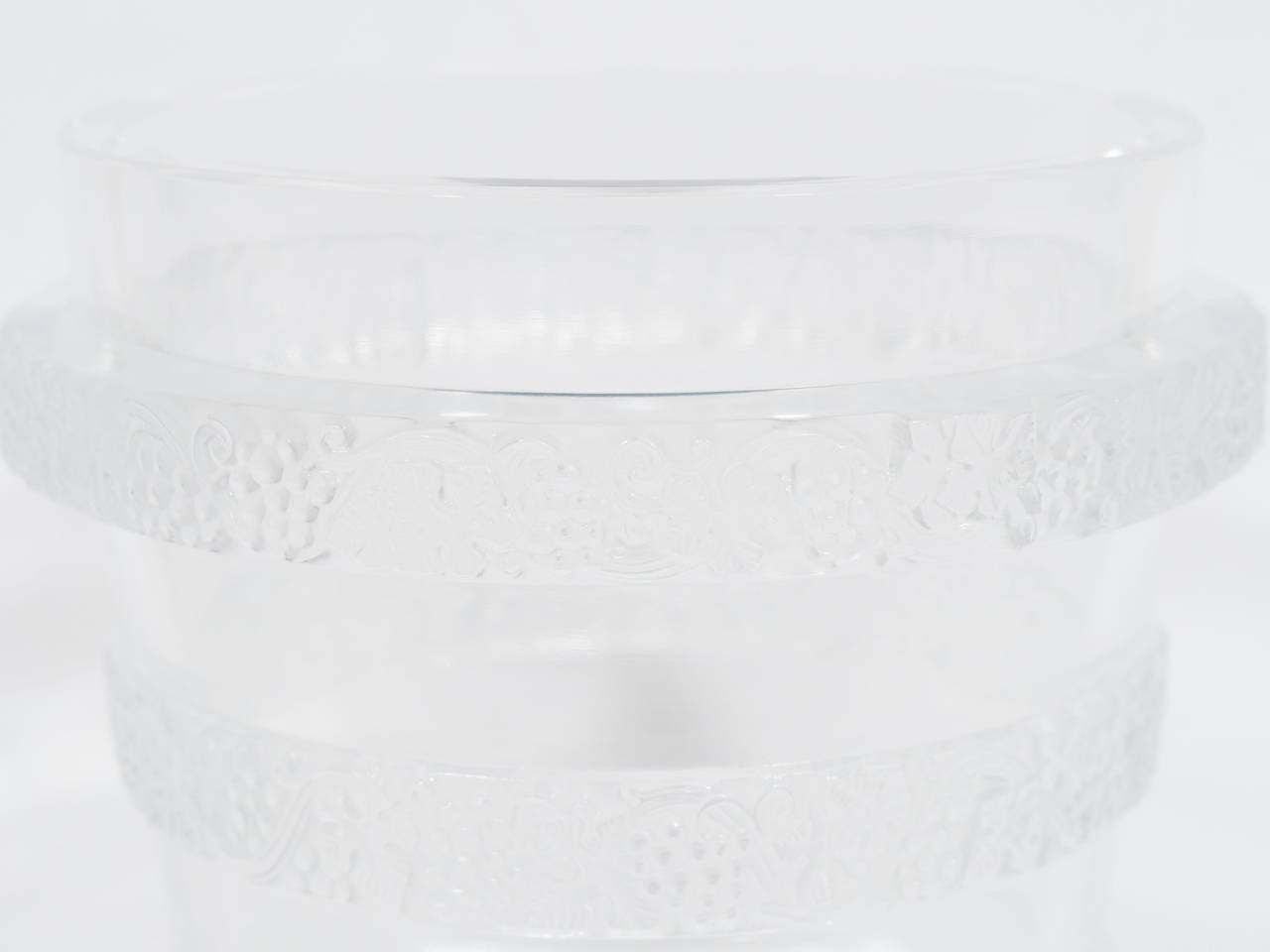French Lalique Lave-Raisins Vase or Ice Bucket with Grape Motif