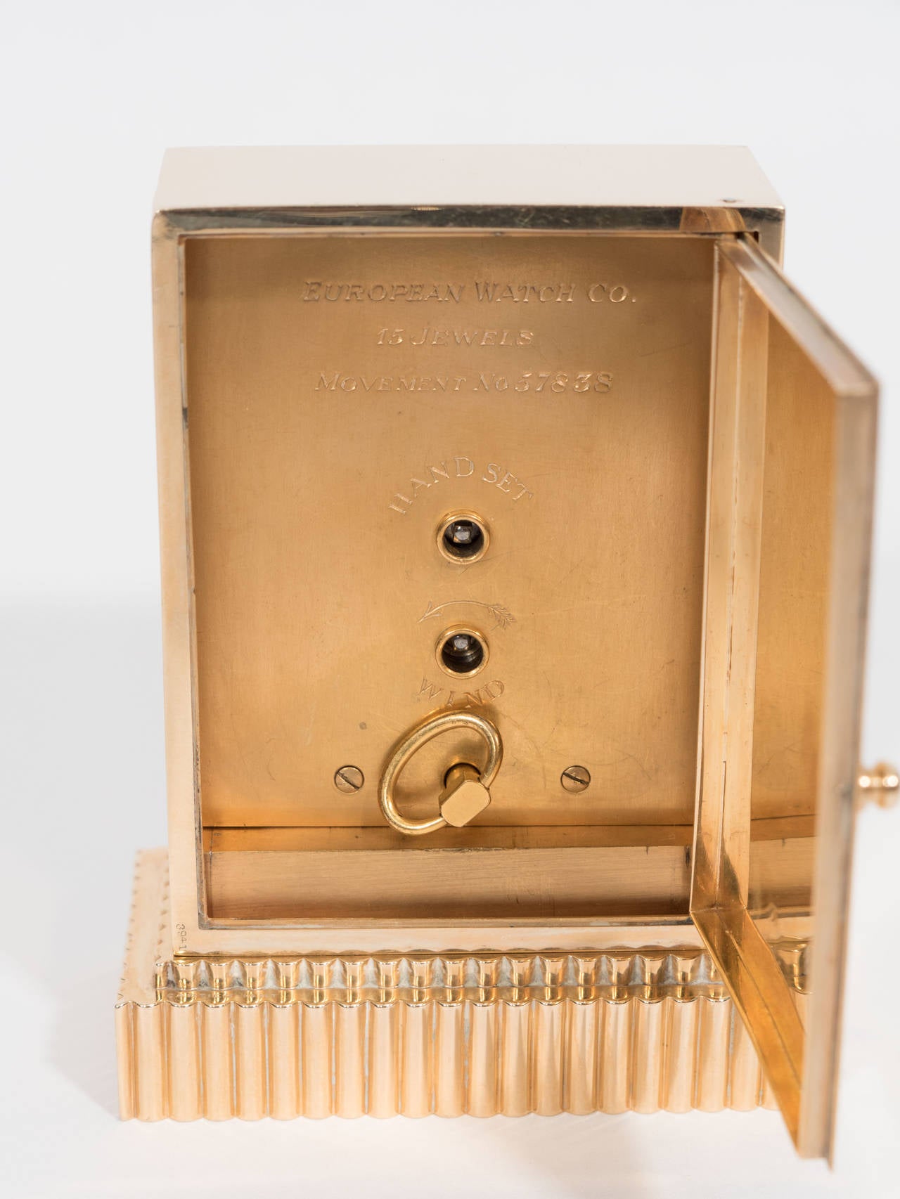 Art Deco Gold and Diamond Cartier Desk Clock In Good Condition In New York, NY
