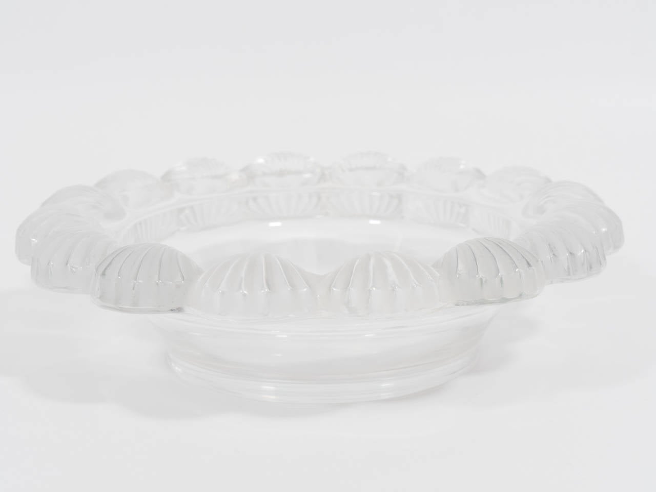 lalique shell bowl