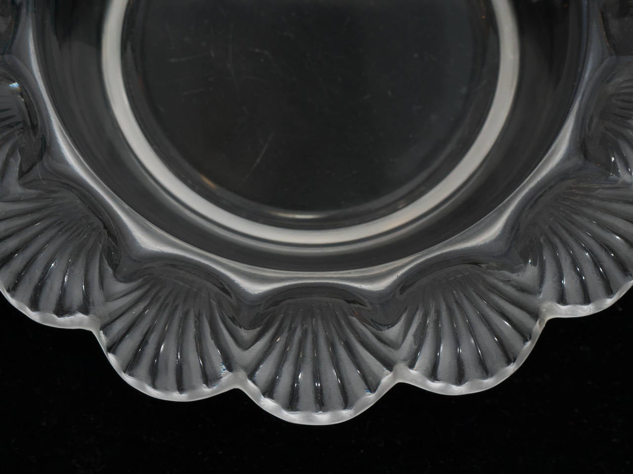 Vintage Lalique Frosted Glass Shell Bowl or Dish 1