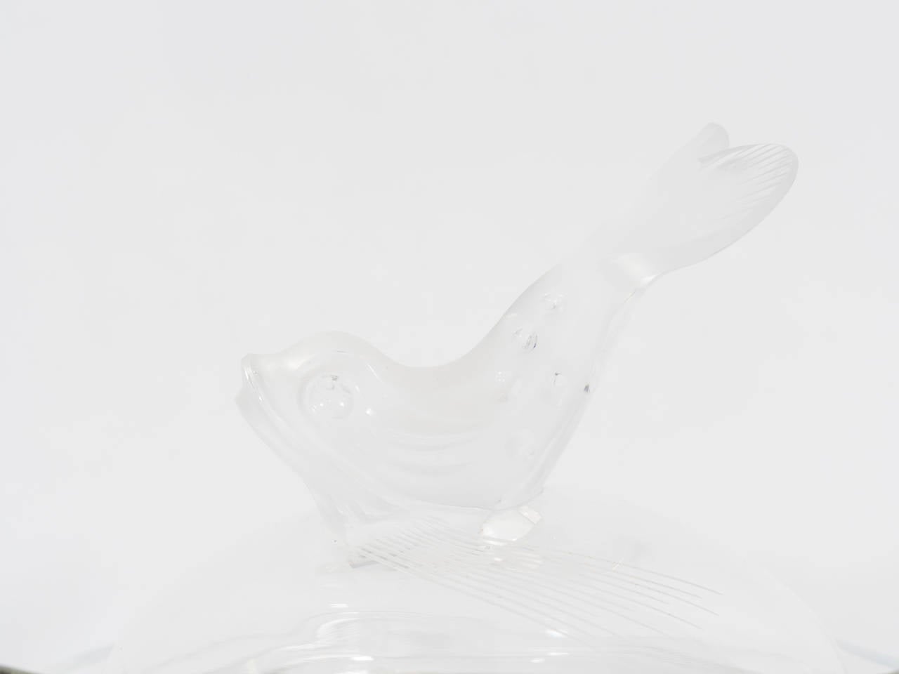 Lalique French Crystal Igor Caviar Bowl or Serving Dish In Good Condition In Astoria, NY