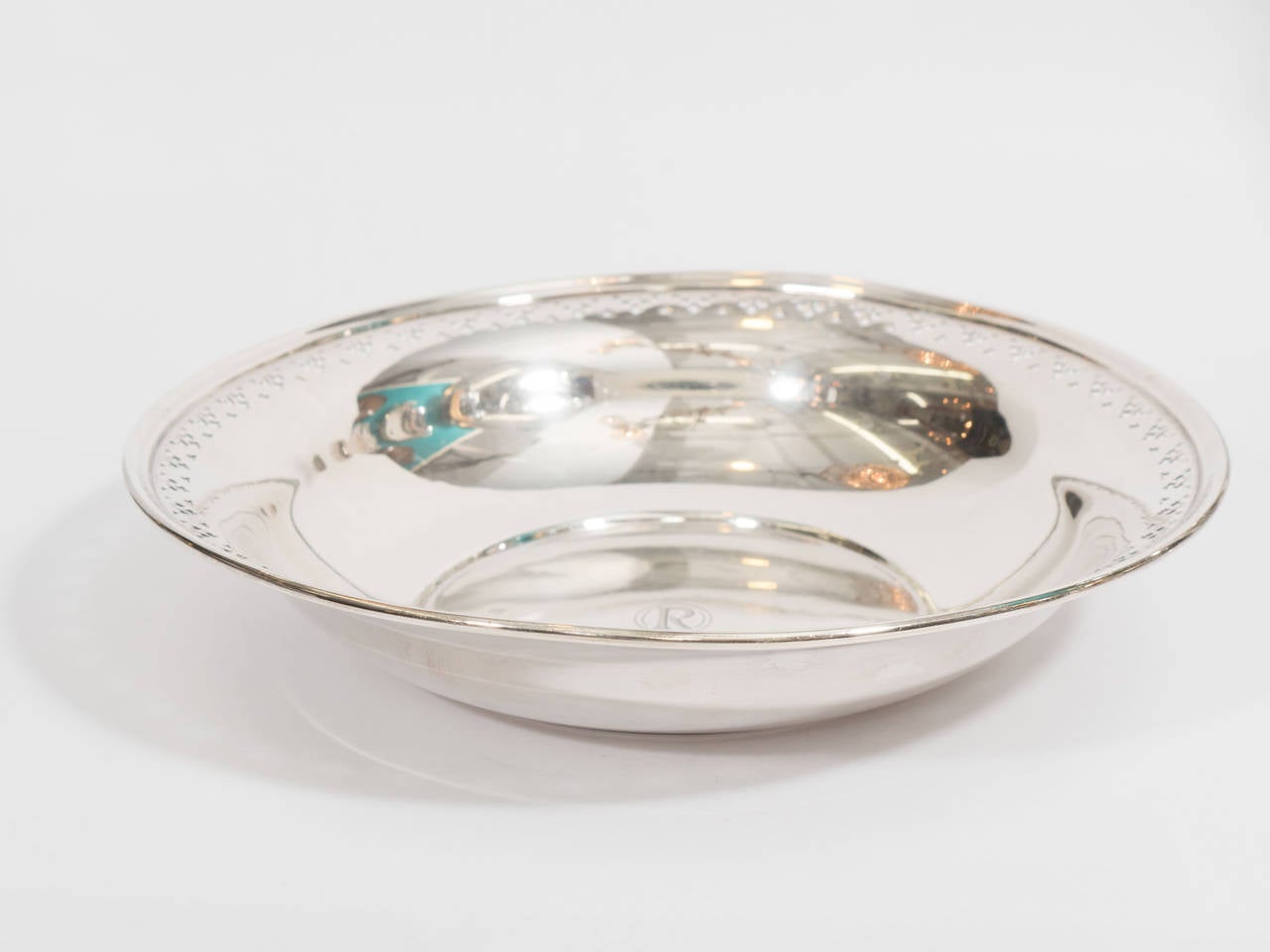 Antike Tiffany & Co.-Kollektion Schale aus Sterling Silber mit durchbrochenem Rand (amerikanisch) im Angebot