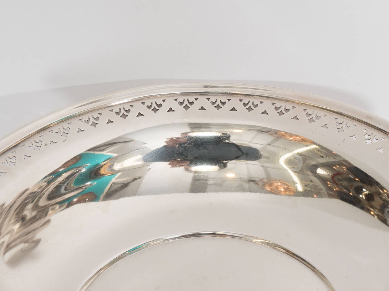 Antike Tiffany & Co.-Kollektion Schale aus Sterling Silber mit durchbrochenem Rand (Sterlingsilber) im Angebot