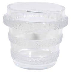 Lalique-Vase oder Eiskübel aus Lave-Raisins mit Traubenmotiv
