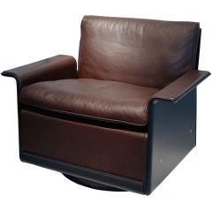 620 Swivel Chair in Brown Leather