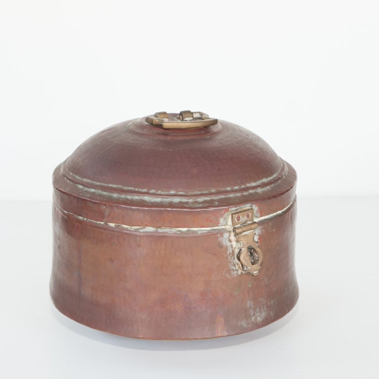 Beautiful copper grain pot from India. Great color and patina.