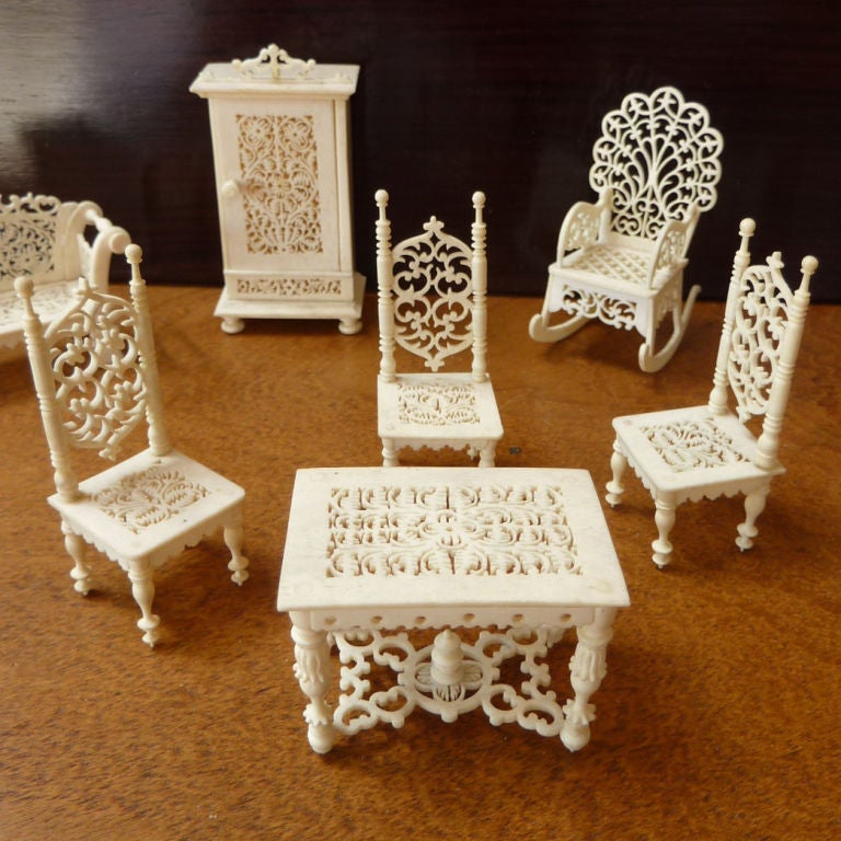 20th Century Intricately Carved Set of Nine Miniature Bone or Ivory Furniture