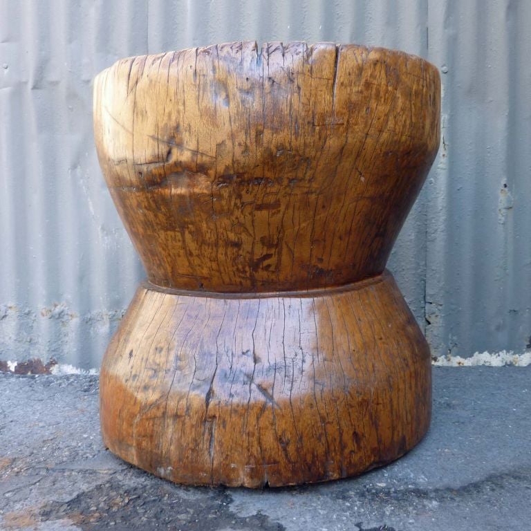 Large Solid Wood Rice Mortar from the Philippines In Good Condition In Richmond, CA