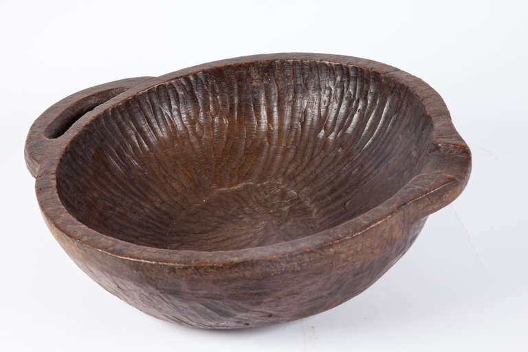 20th Century Wood Bowl from the Philippines For Sale