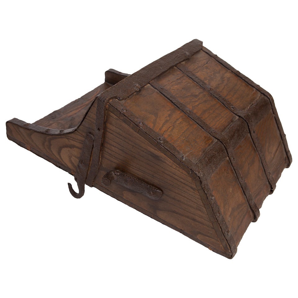 Antique Wooden Grain Bucket For Sale