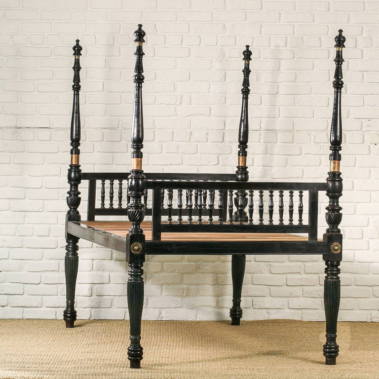 Sri Lankan Anglo-Indian Four-Poster Ebony Daybed or Single Bed