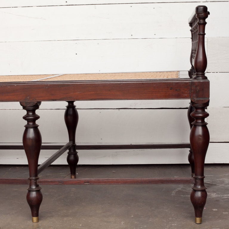 Anglo-Indian Solid Rosewood Daybed with Turned Legs 2
