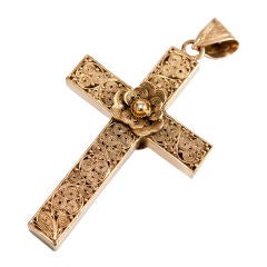 Indo-Portuguese Gold Filigree Cross Pendant