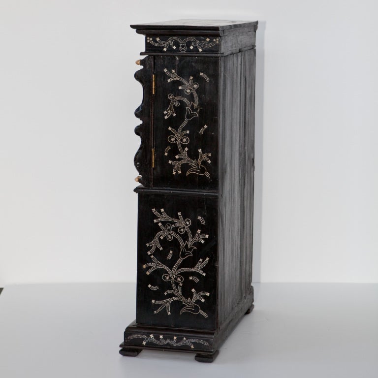 Anglo-Indian Ebony & Ivory Miniature Cabinet 2