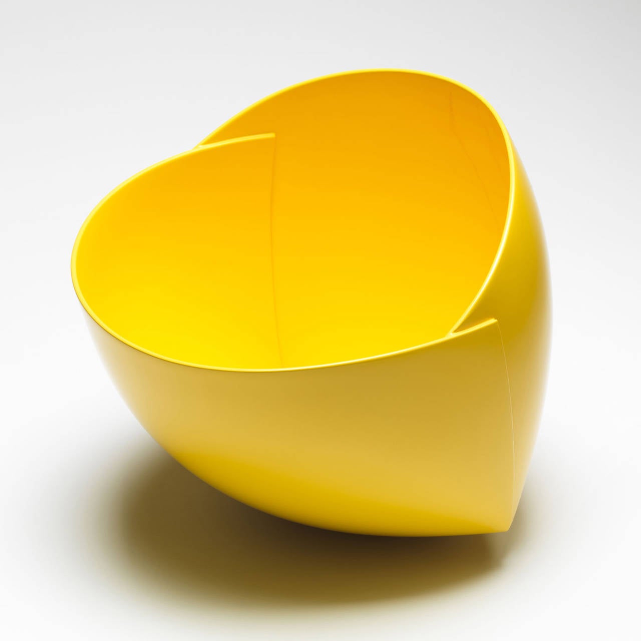 Yellow Origami Vessel, 2015 (Ceramic, C. 11 in. h x 12.5 in. w x 12.5 in. d, Object No.: 3323)

Ann Van Hoey is an award-winning ceramic artist and her work is in the collections of several international museums. Ann Van Hoey was born in Mechelen,