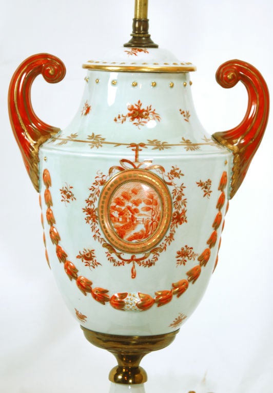 Chinese Export  Porcelain Urn Lamps In Good Condition For Sale In Asheville, NC