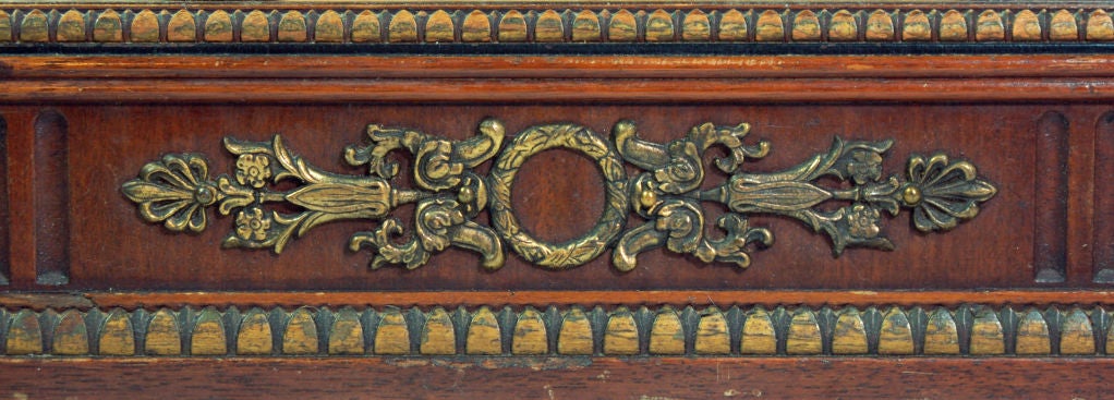 Americano Specchio Ormolu in stile tardo federale in vendita