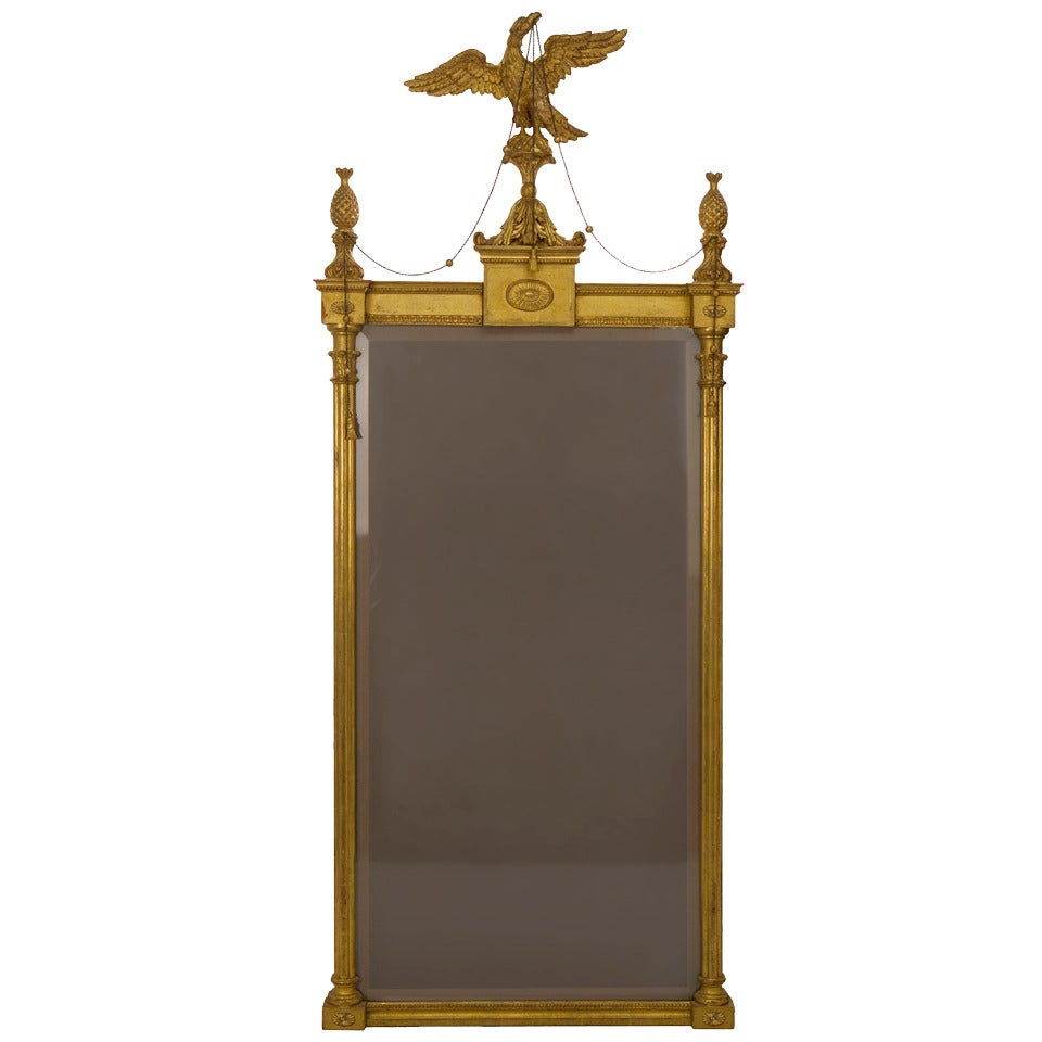 Spiegel aus vergoldetem Holz und Gesso im George-III-Stil im Angebot