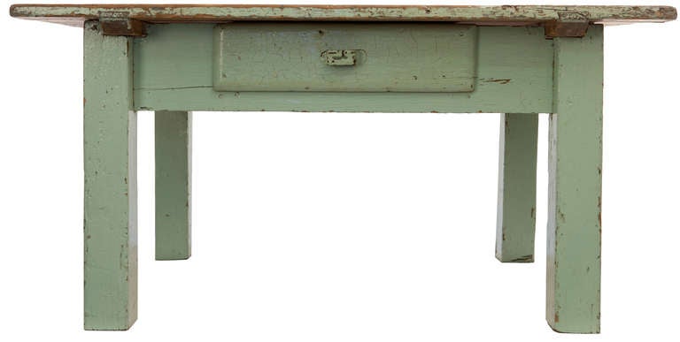 Américain Table d'appoint rustique vintage avec tiroir en vente