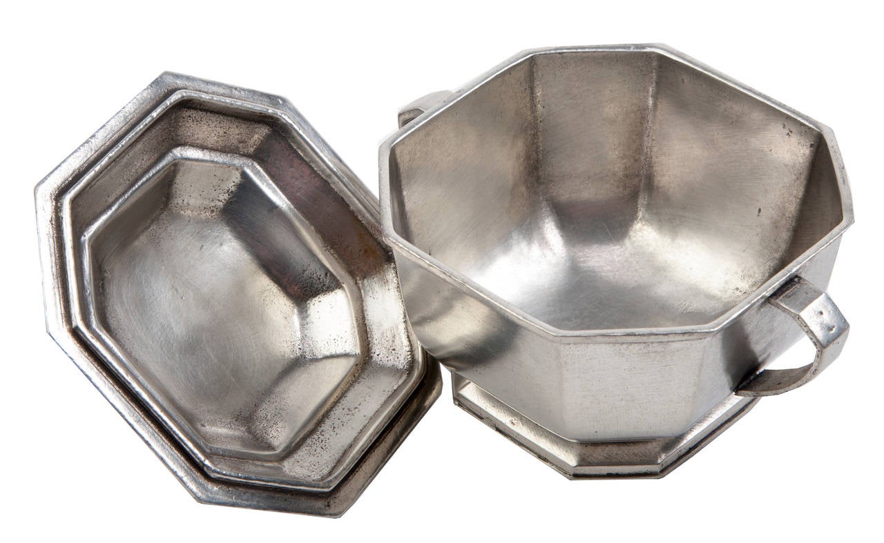 Servicio de café y té italiano de peltre de cinco piezas de mediados de siglo en Excelente estado para la venta en Asheville, NC