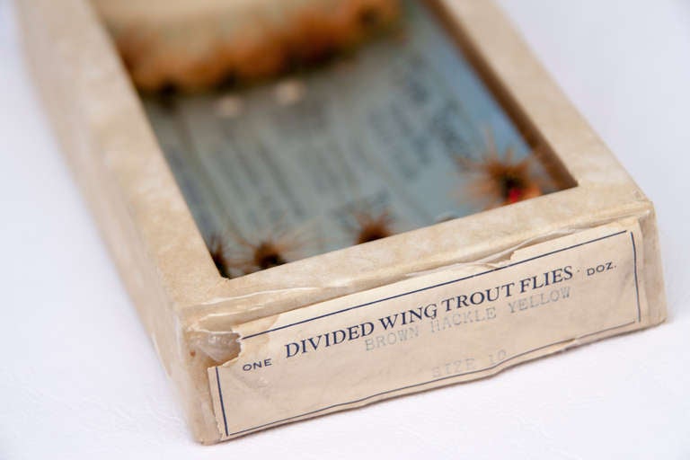 Box of Divided Wing Trout Flies Fly Fishing Tackle In Good Condition In Asheville, NC