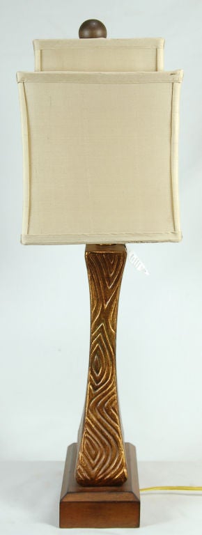 Américain Lampe en résine tribale conçue par Joanne Hollingsworth en vente