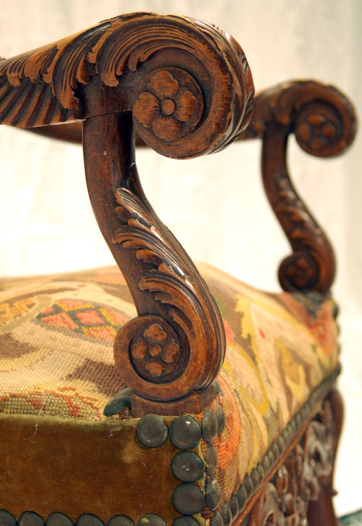 elizabethan style furniture