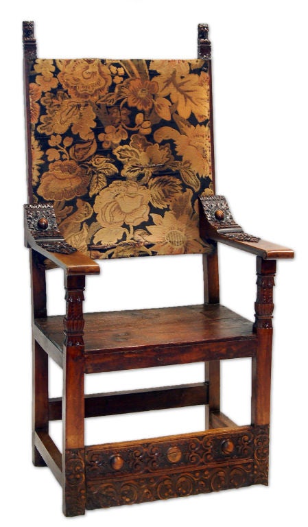 Spanish Colonial Oak Armchairs with Lion Heads For Sale 4