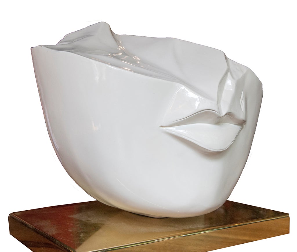American Overscale Contemporary Lips Scuplture For Sale