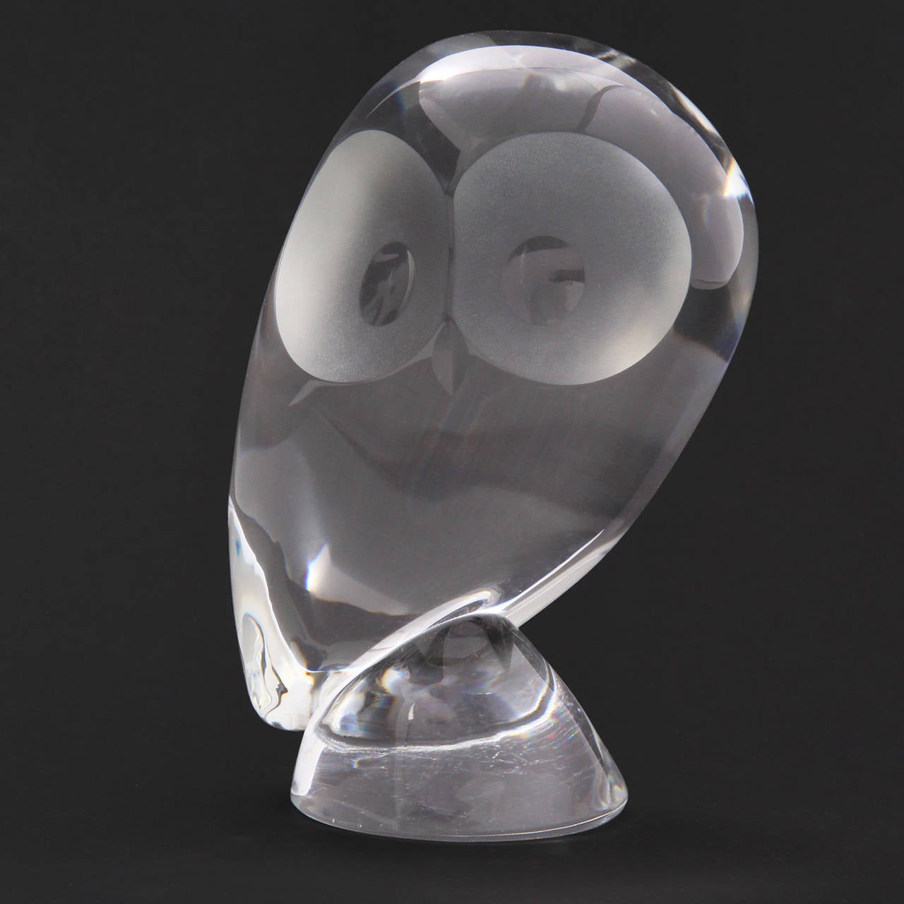 Mid-Century Modern Perched Owl Sculpture by Steuben