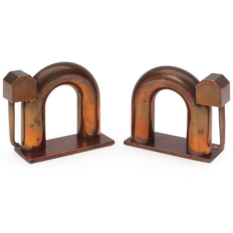 Modernist Bookends By Walter Von Nessen In Good Condition In Sagaponack, NY