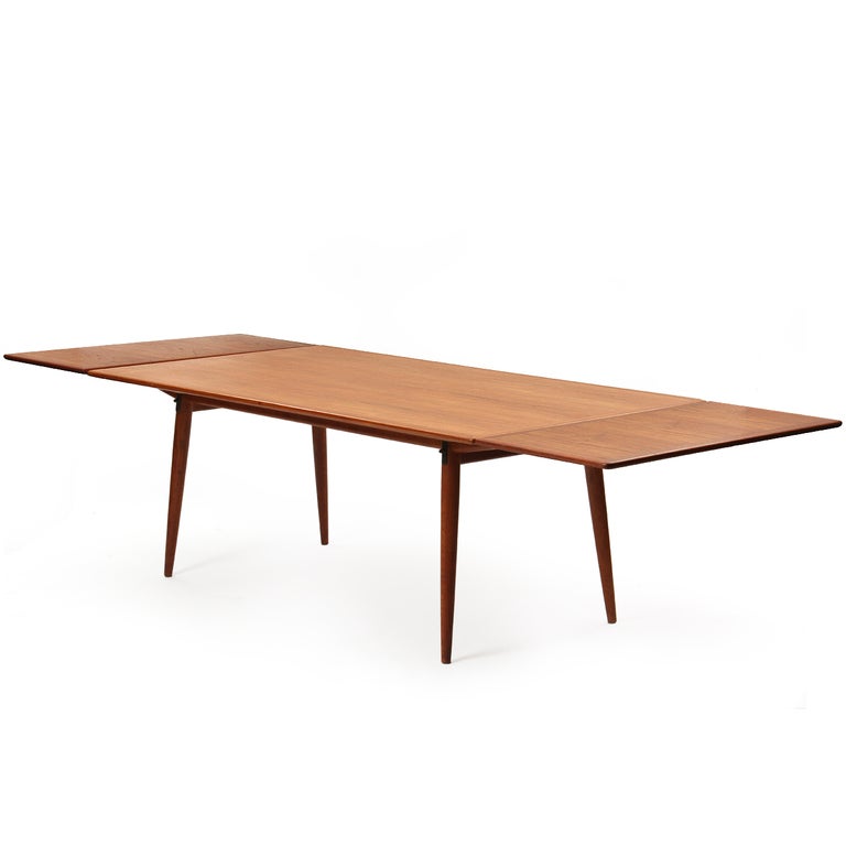 Scandinavian Modern Teak and Oak Extension Dining Table by Hans J. Wegner For Sale