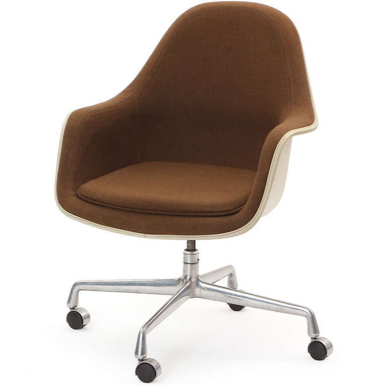 Mid-Century Modern High Back Shell Chair For Sale