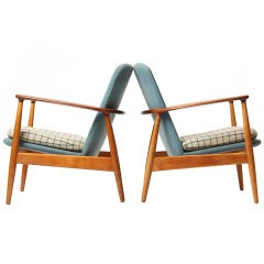 lounge chairs by Arne Vodder