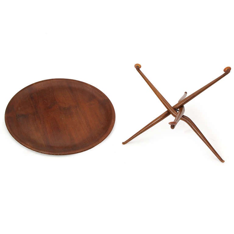 Milieu du XXe siècle Table à plateau sculpturale des États-Unis en vente