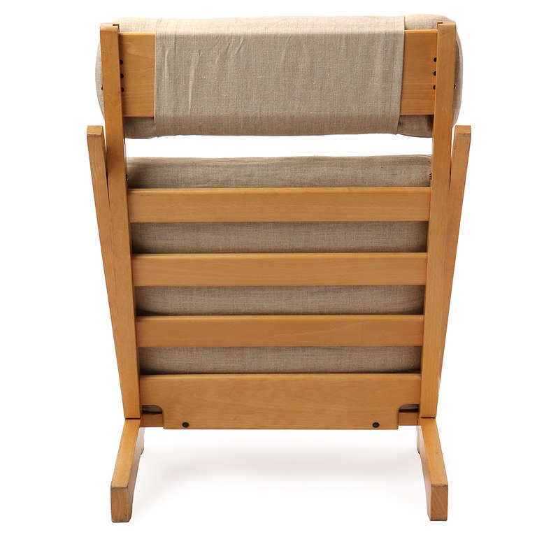 Loungesessel von Hans J. Wegner (Mitte des 20. Jahrhunderts)