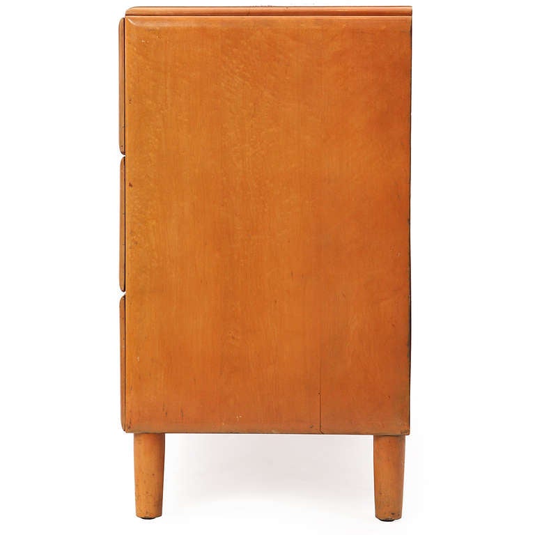 American Modern Chest Of Drawers By Russel Wright In Good Condition In Sagaponack, NY