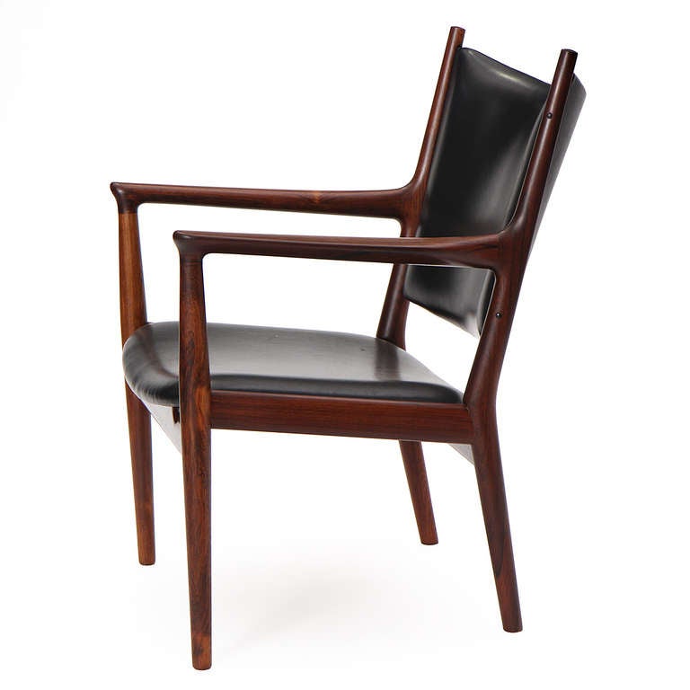 Mid-20th Century Rosewood Lounge Chair by Hans J. Wegner